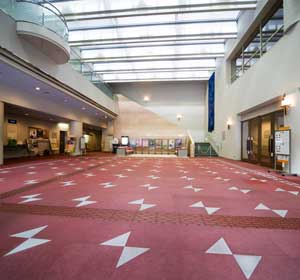 エントランスホール