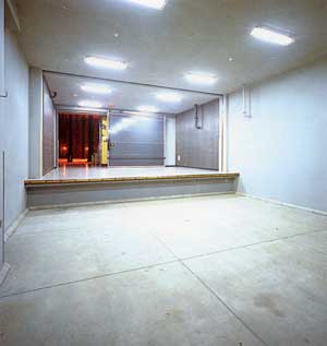 大道具搬入口