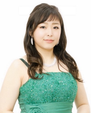 初島 真菜（ピアノ） | 登録アーティスト | 財団主催公演 | 呉信用金庫ホール（呉市文化ホール）公益財団法人呉市文化振興財団
